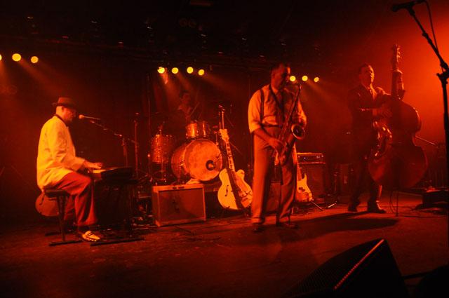 min 2012 03 16 cabaret sauvage 349